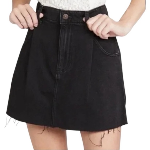 Free People Denim Mini Skirt Cosmico Flirt Fringe Hem Parker Collection Black 28 - Picture 1 of 5